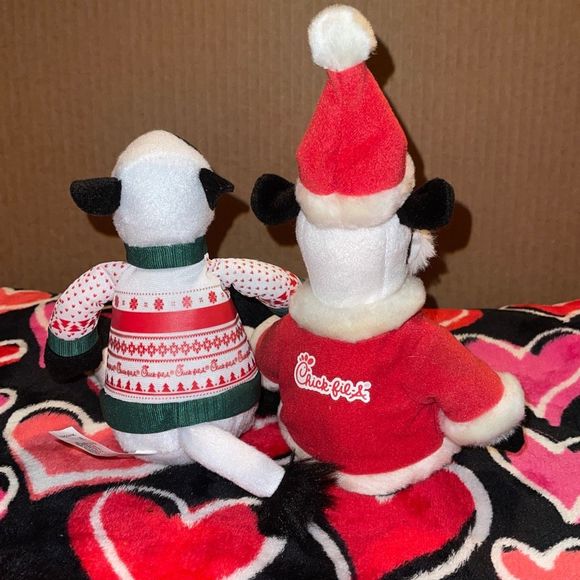 Chick-fil-A 2 Christmas Cow Plush Santa & Ulgy Sweater Cows - Picture 6 of 7
